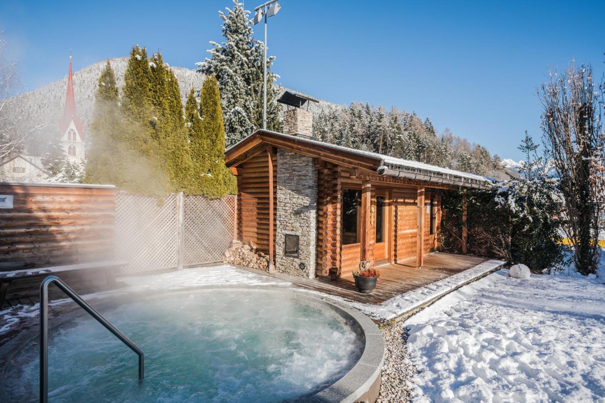 סן לורנצו די סבטו Hotel Lanerhof Active/Spa/Balance מראה חיצוני תמונה